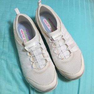 Sketchers Air-Cooled memory foam slip on sneakers